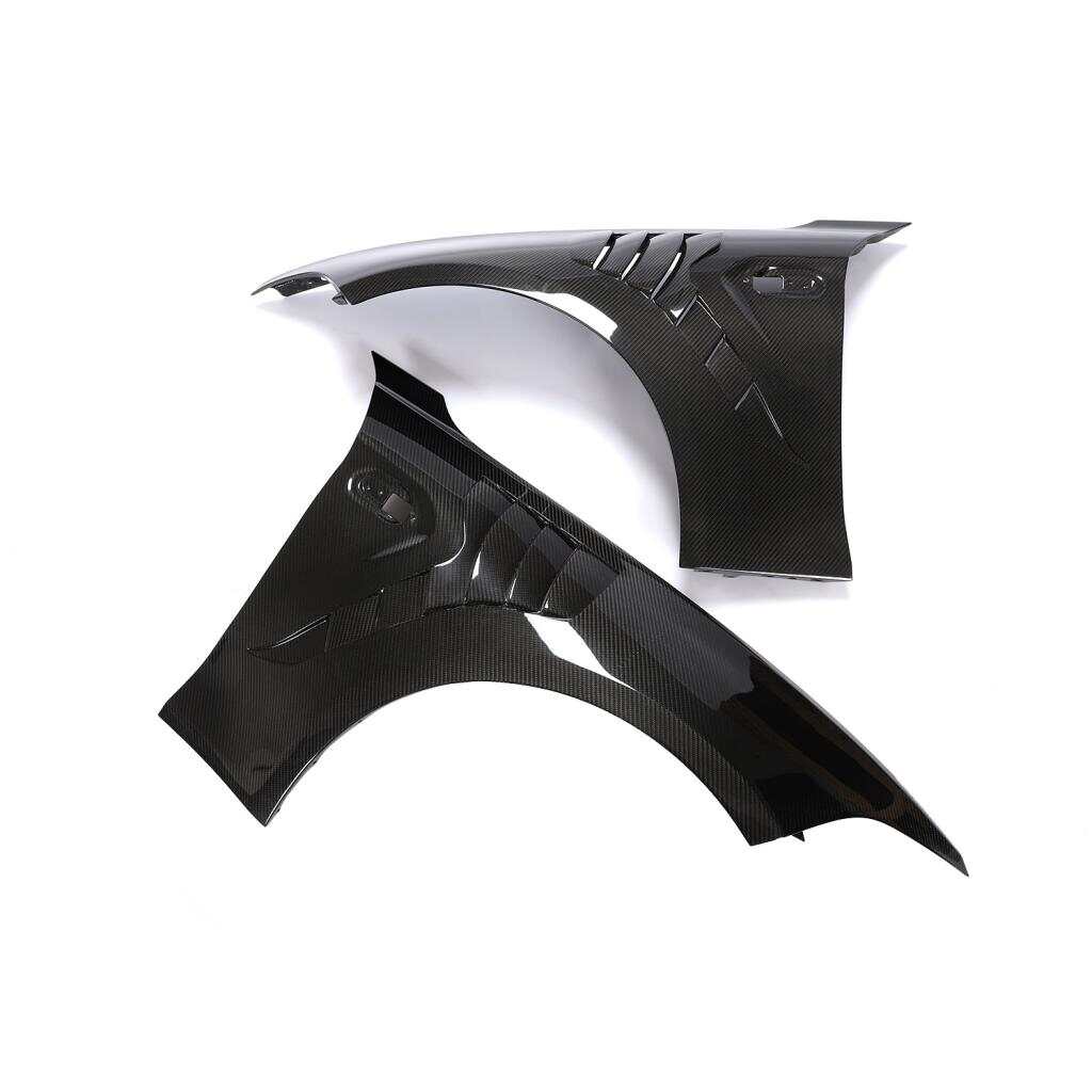 Dry Carbon Fibre Front Fenders for BMW M2 & M2 Competition