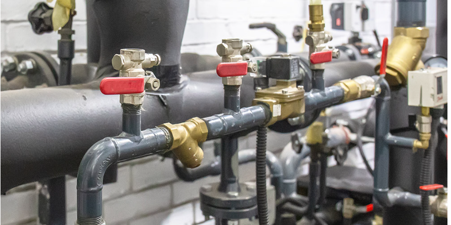 Maintenance methods during valve operation