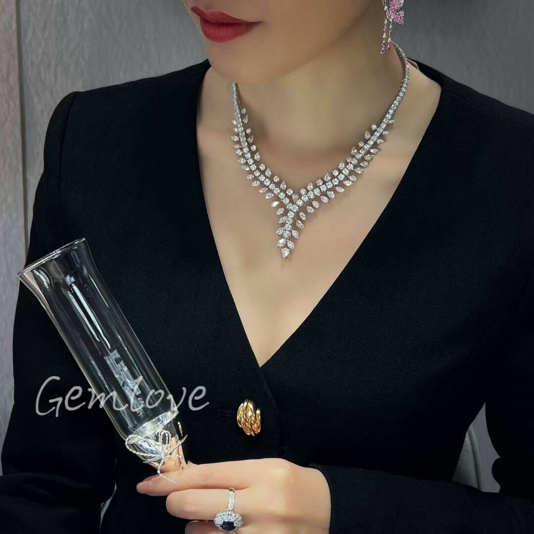 18k gold necklace adorned with natural diamonds-copy