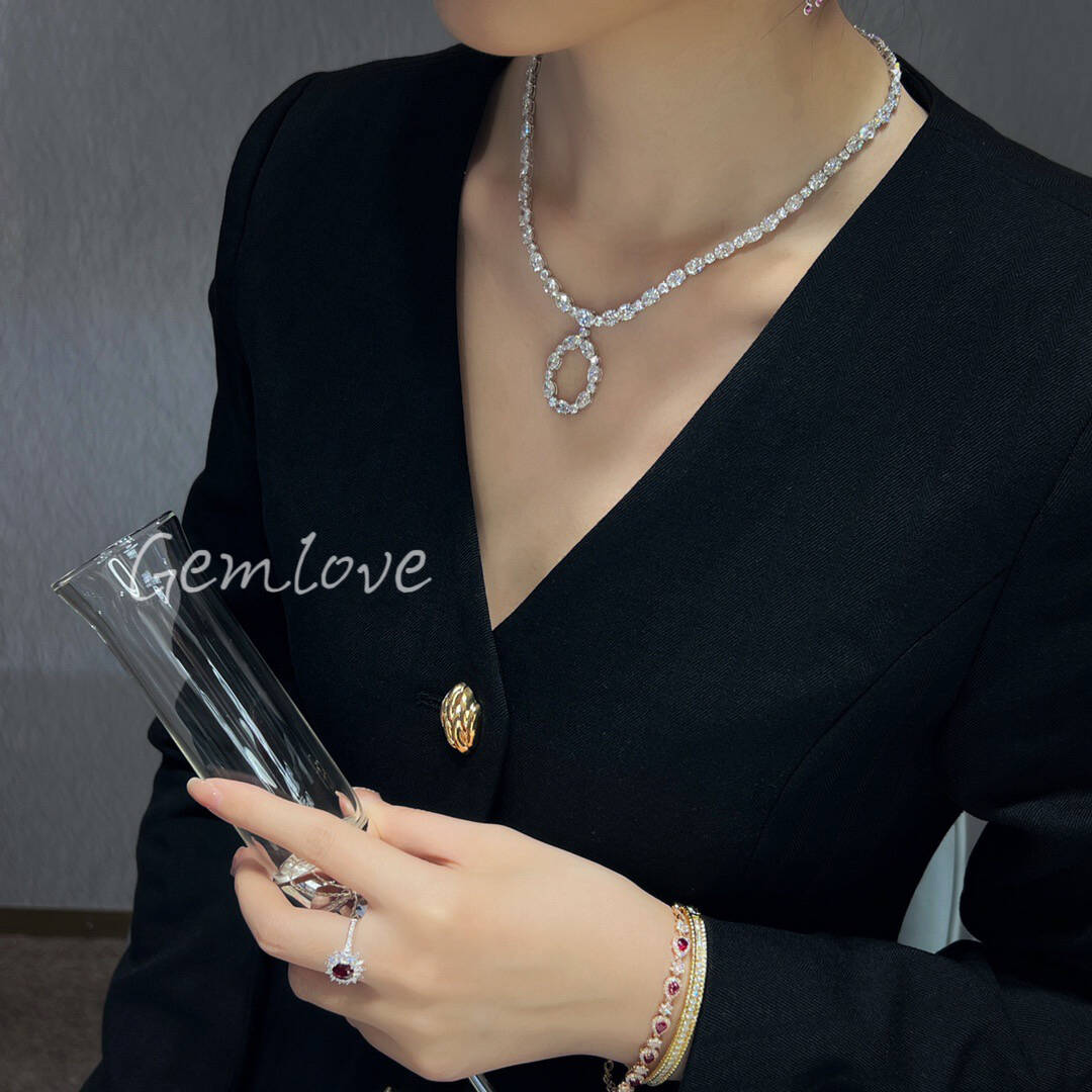 18k gold necklace adorned with natural diamonds-copy-copy-copy-copy