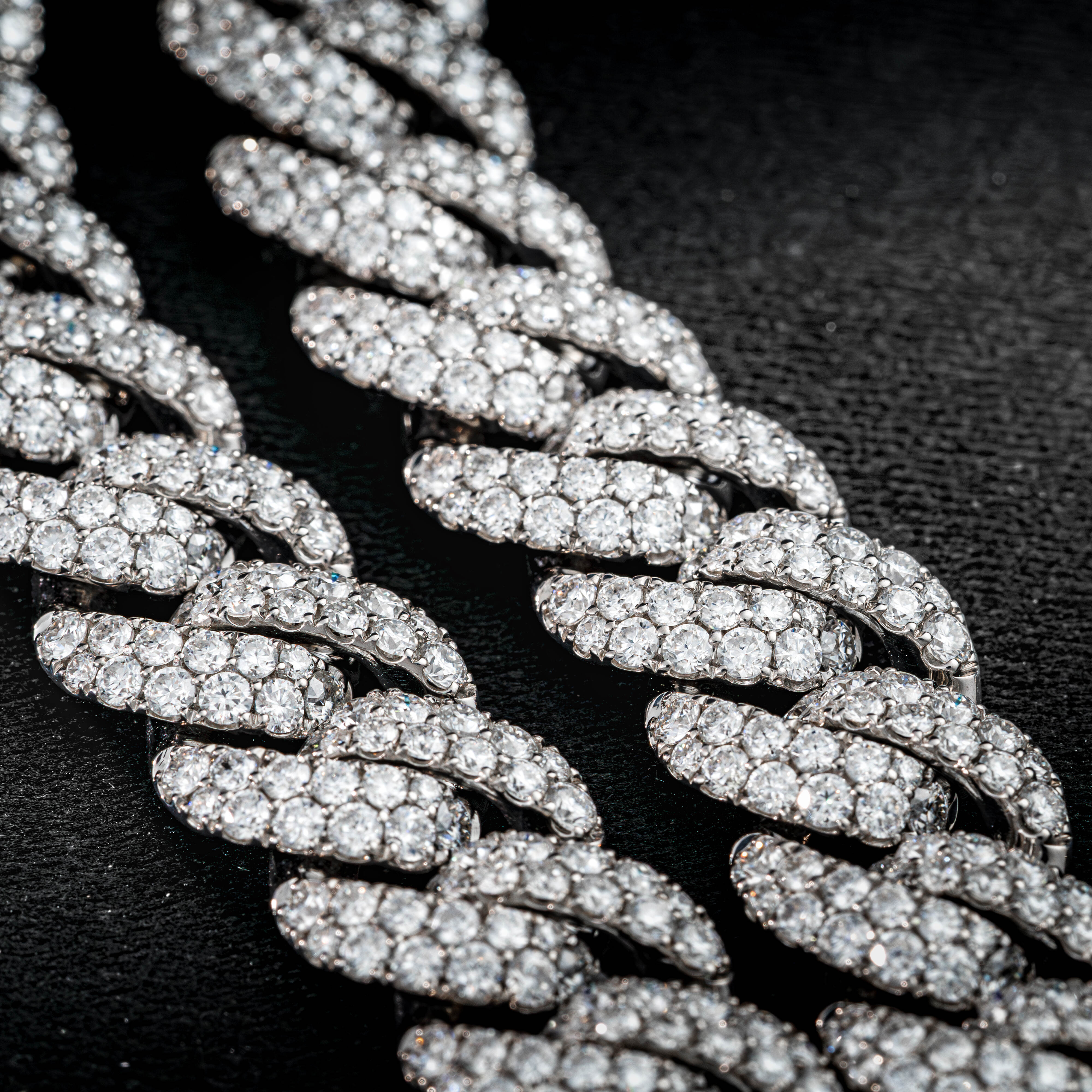 18k gold Cuban link necklace