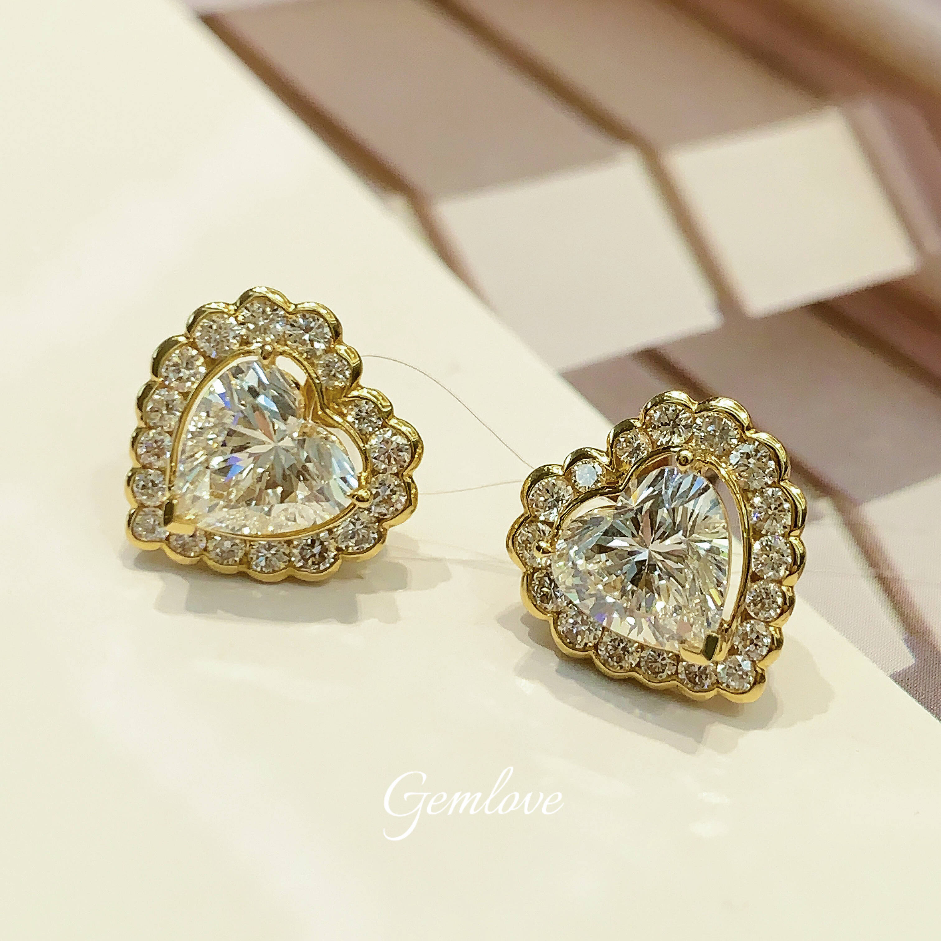 18k Gold laboratory-grown diamond Earrings