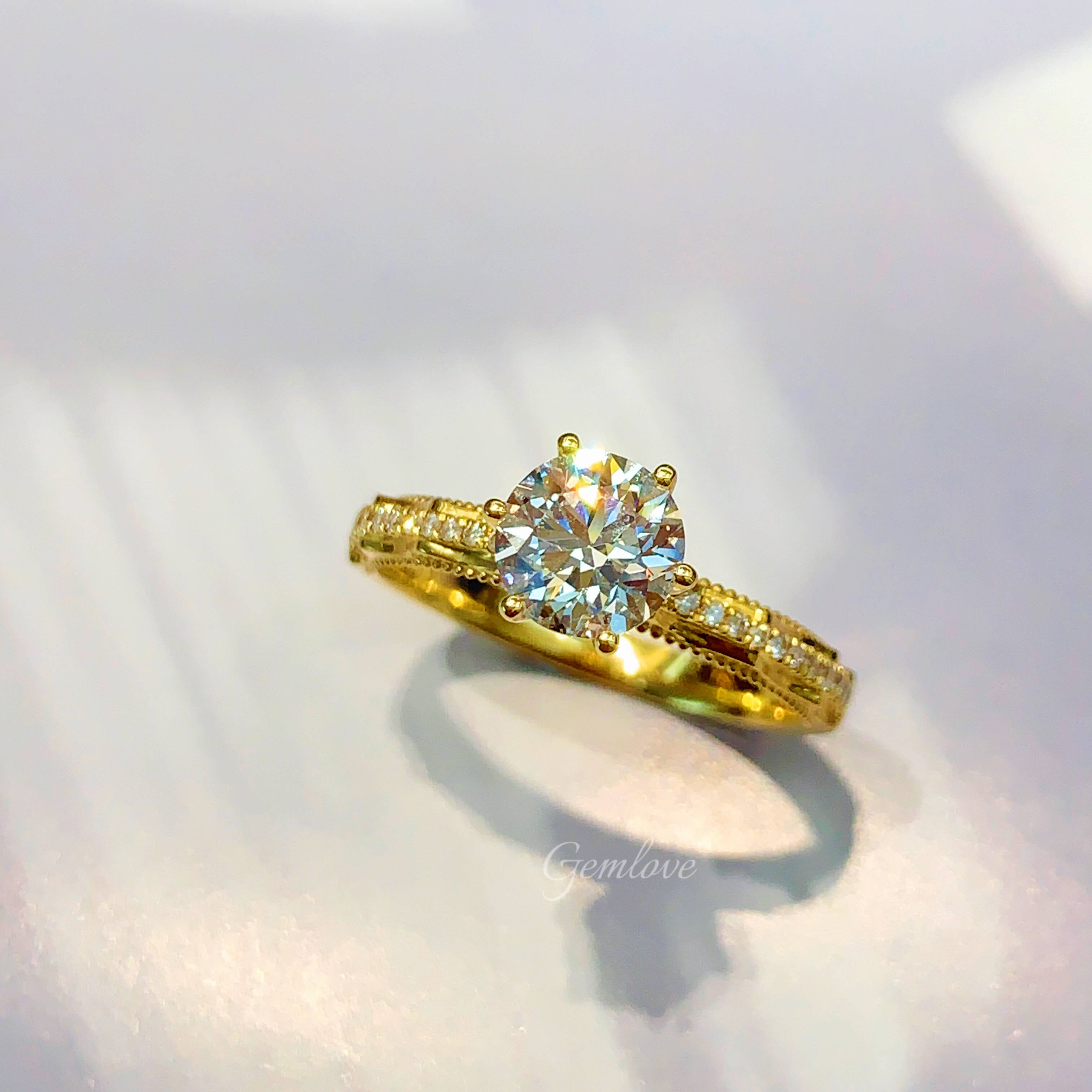 18k gold laboratory-grown diamond six-prong ring