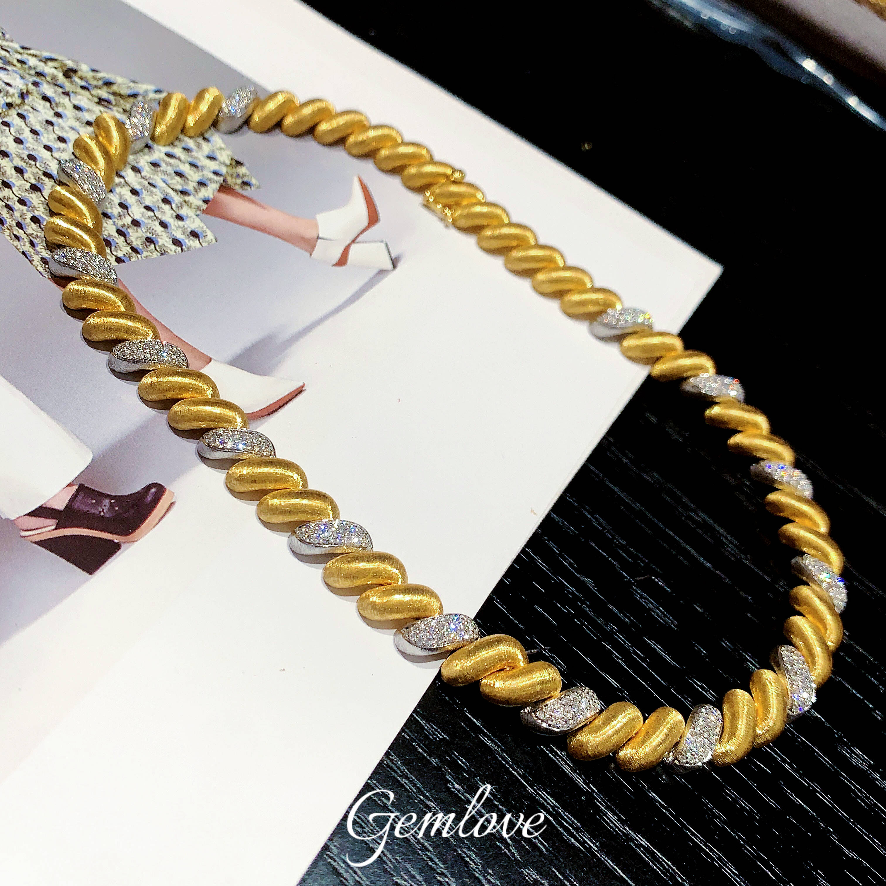 18k gold two-tone classic twist chain necklace