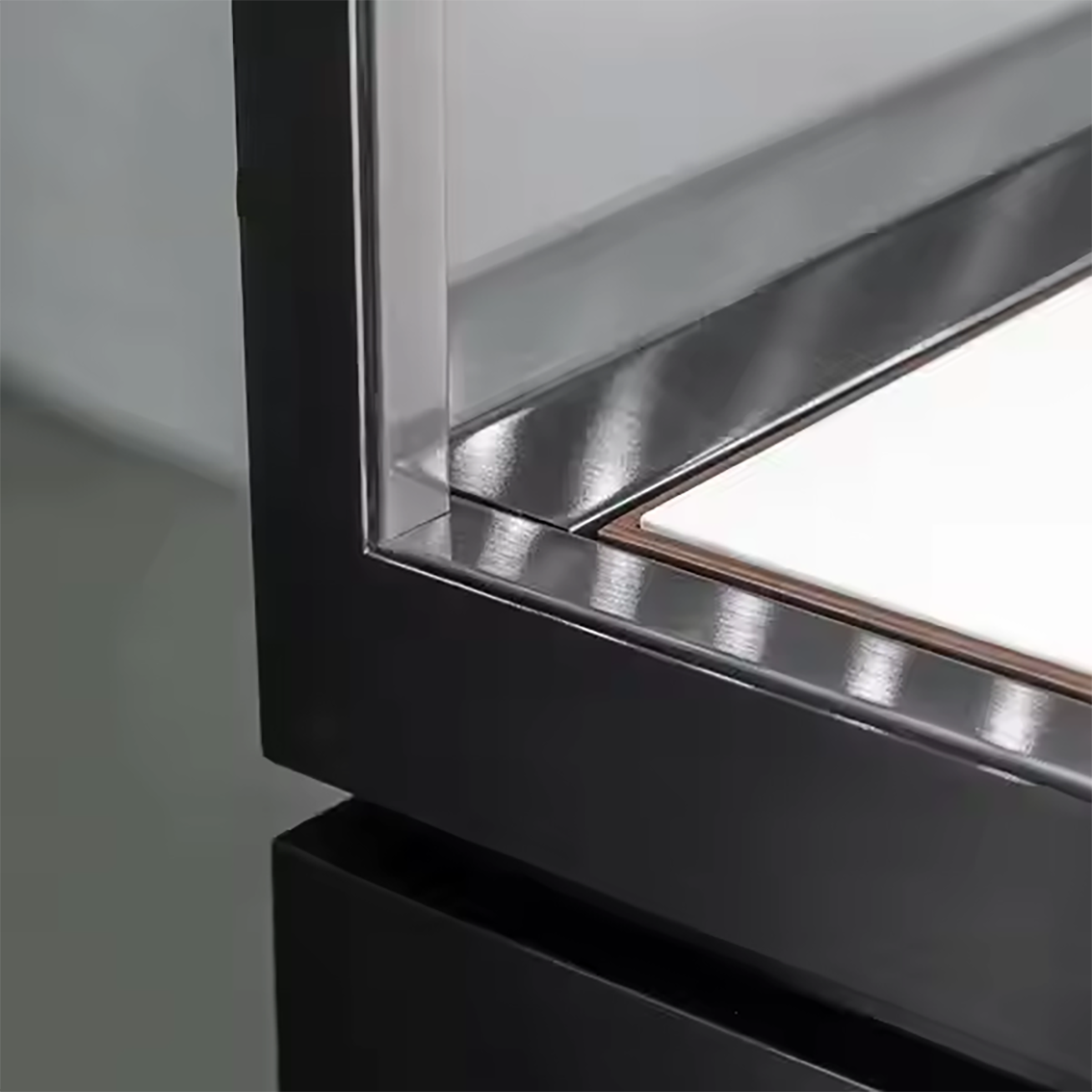 Custom OEM Jewelry Store Displays Shelf Wholesale Cheap Jewelry Shop Design Showcases Led Display Cases