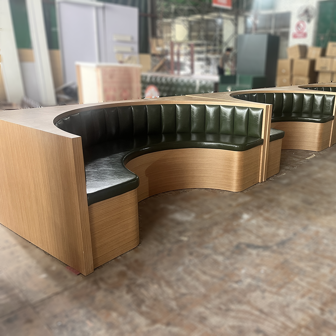 coffee shop cabinet；coffee kiosk；cafe decoration；coffee shop equipment