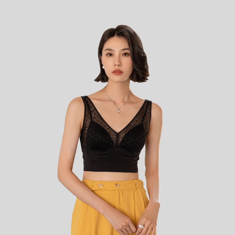 Silk Lined V-Neck Bralette - Wireless Comfort Bra with U-Back Lace Design