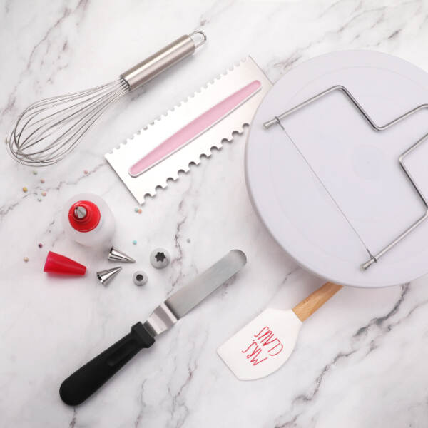 Cake Decorating Tools