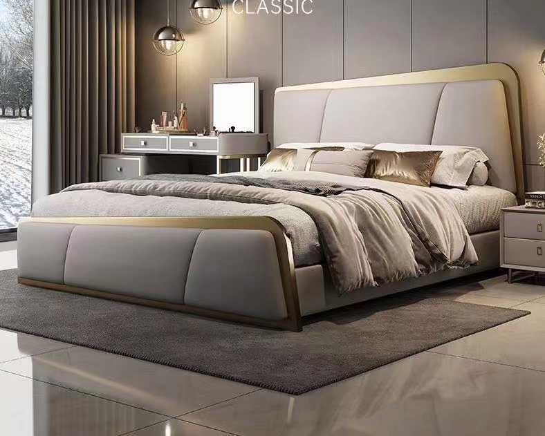 Queen Size Upholstered Bed With Storage