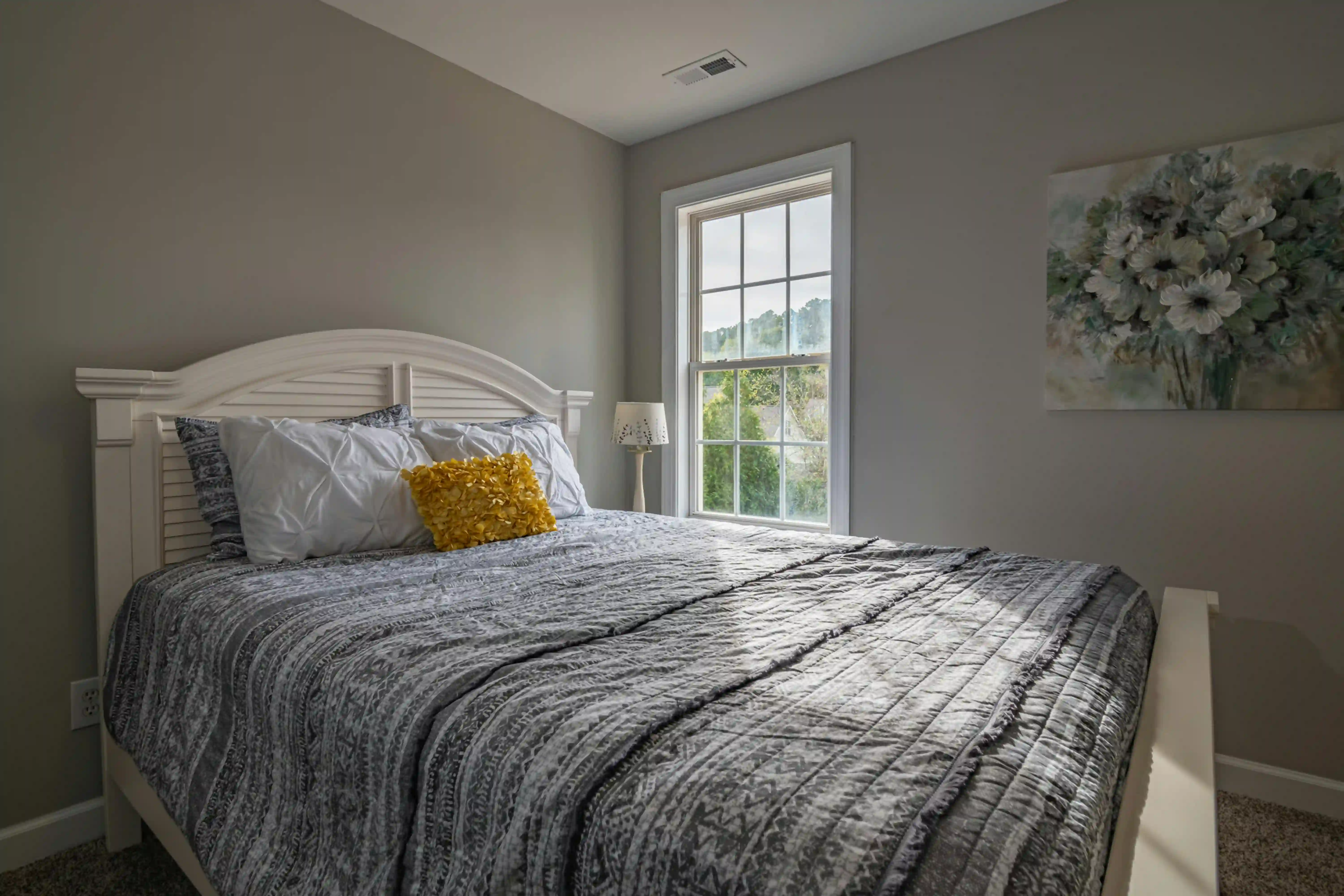 Queen Size Bed Dimensions Comprehensive Guide: How Do We Choose the Right Bed?