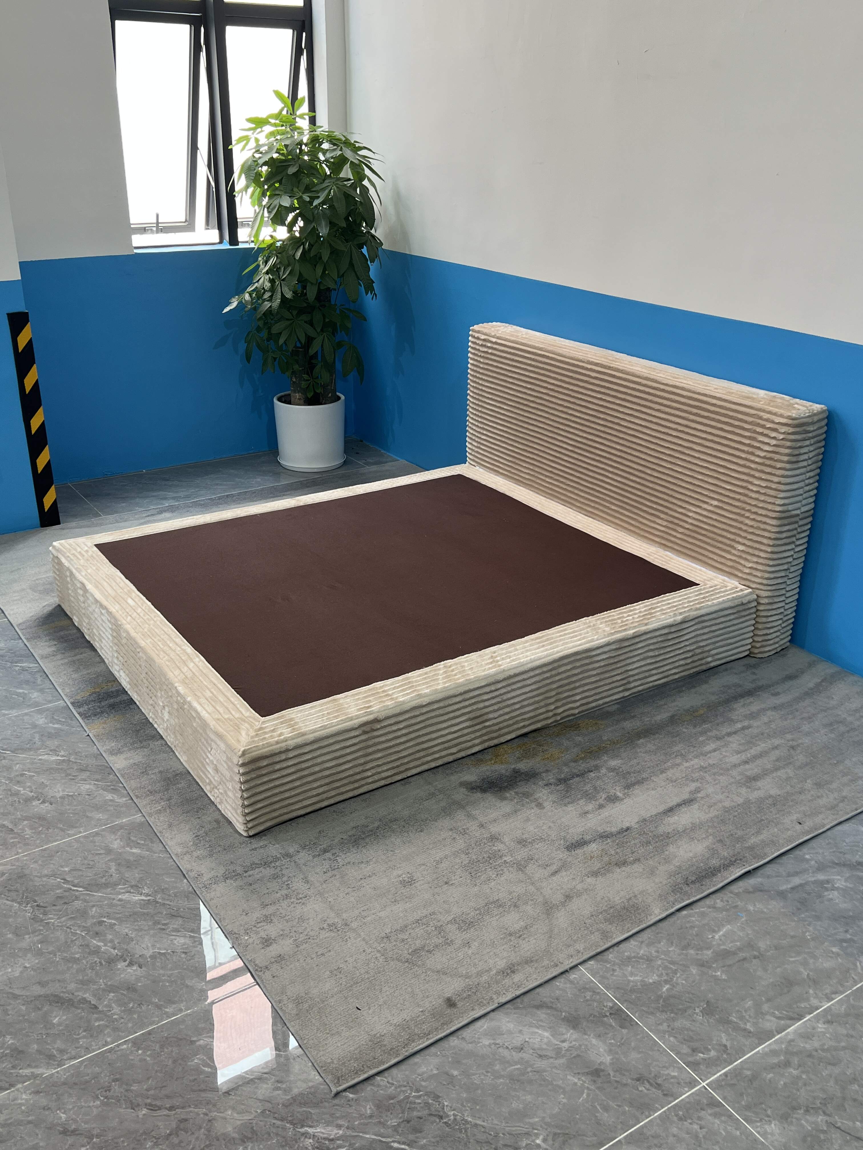 1.8m Light Brown One-Click Foam Compression Bed