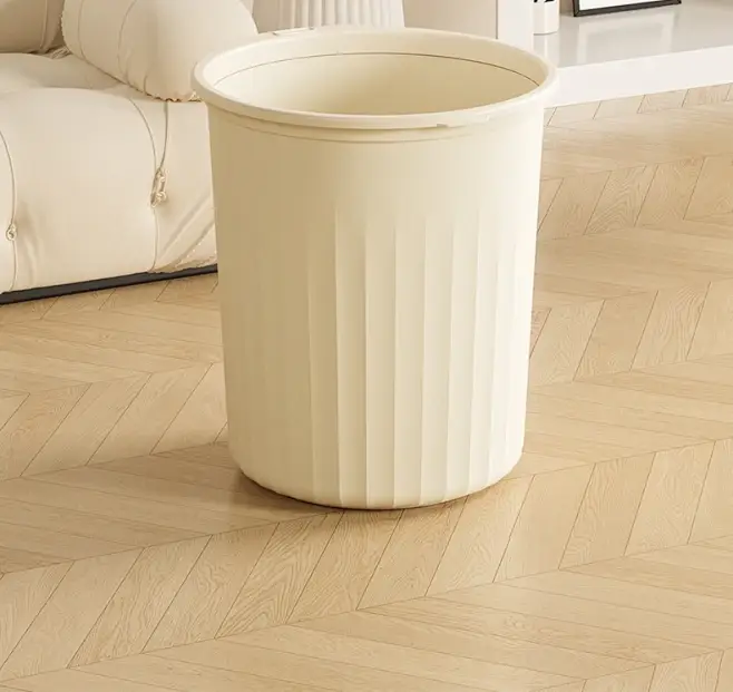 Trash Can