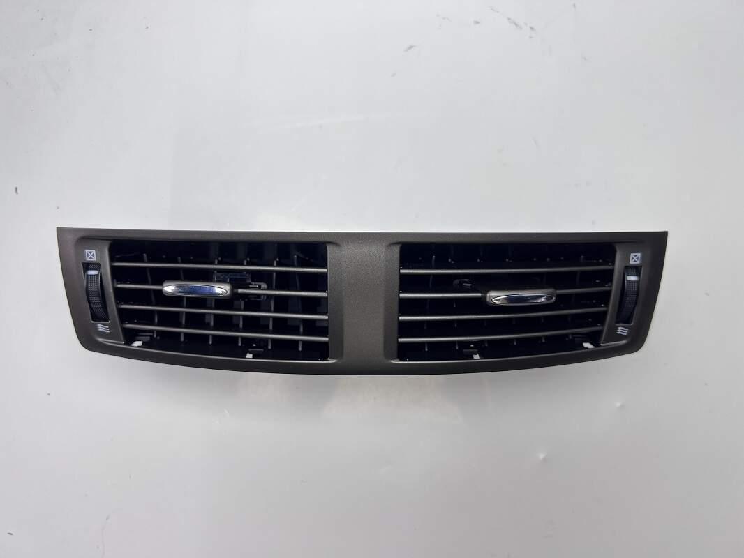 TOYOTA,CENTRAL AIR VENT,LEXUS