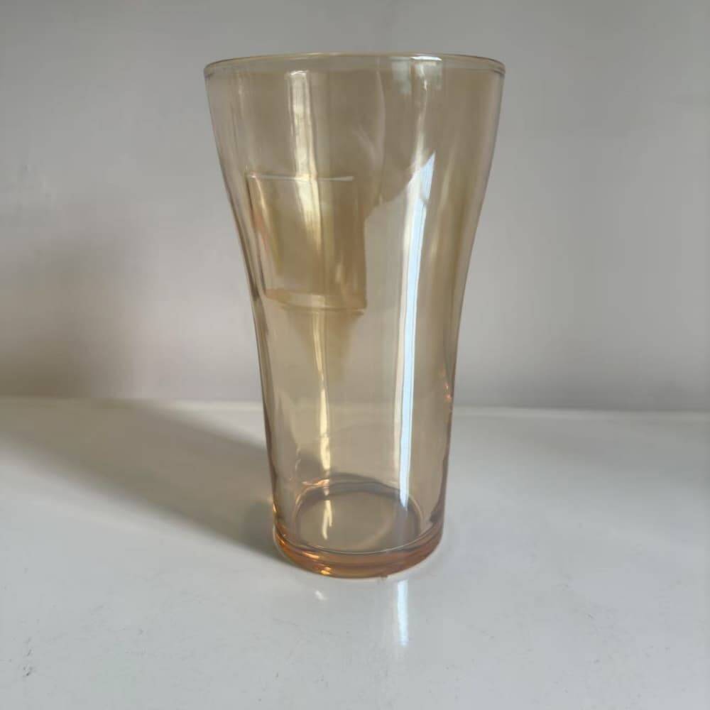 Glass high-end restaurant soda sparkling water coffee drink beer mojito cocktail