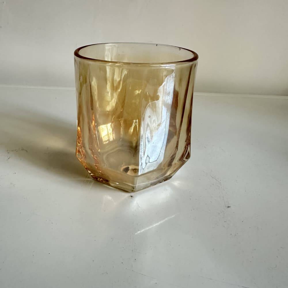 Vidrio hexagonal de alto valor con mango