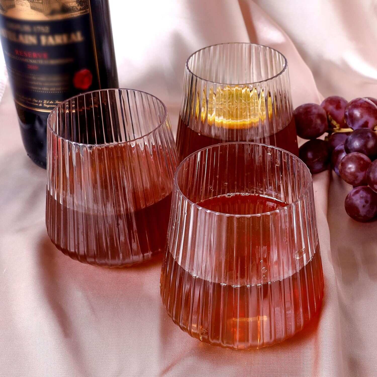 Copa de vidrio para el hogar Big Belly Round Cup Copa de vino extranjera Rayas verticales Simple Creative Exquisito Alto Luxury Luxury