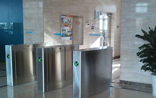 The Evolution of Sliding Turnstiles in Modern Spaces