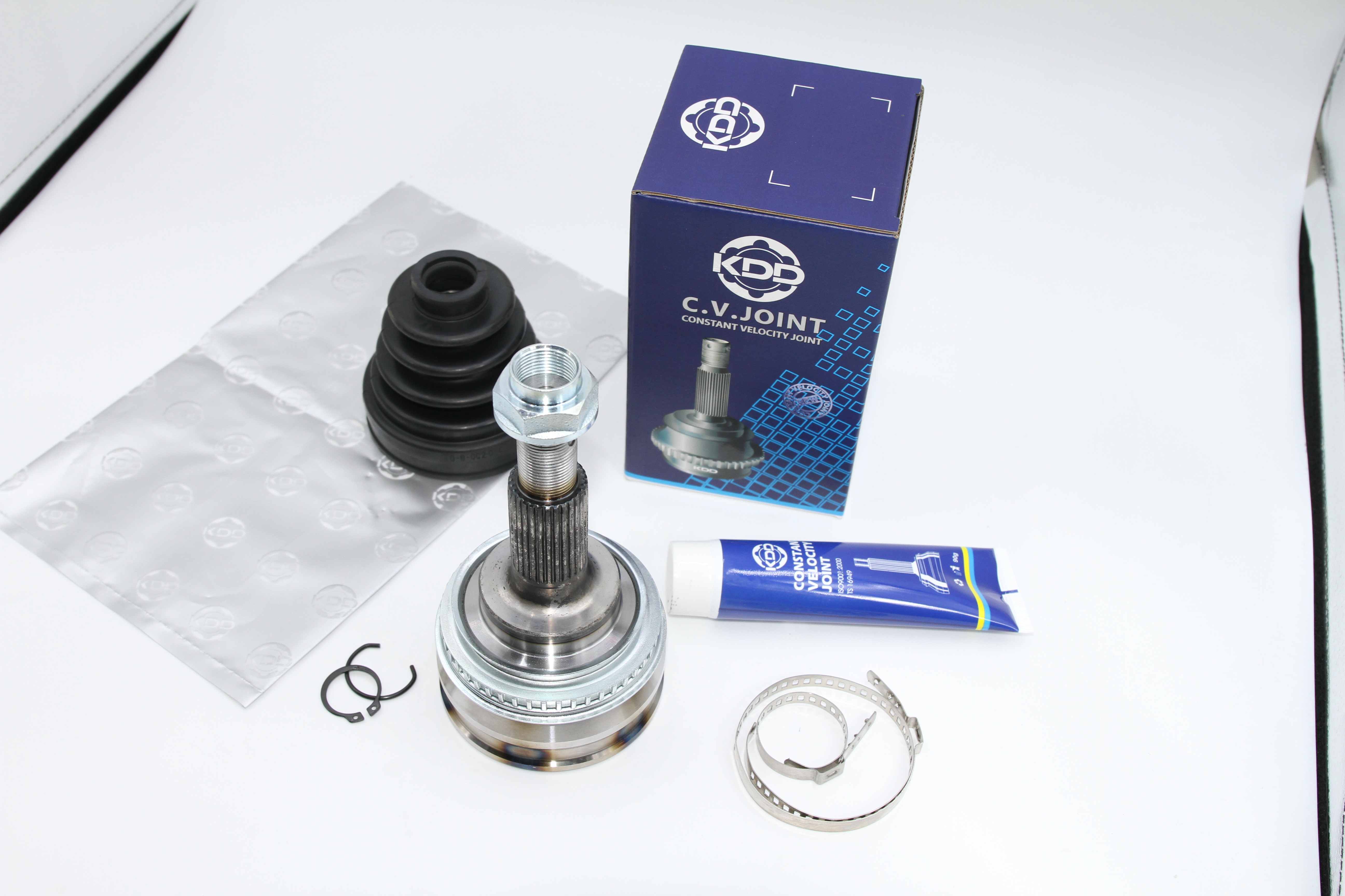 A Comprehensive Guide to Replacing CV Joints in Toyota Camry