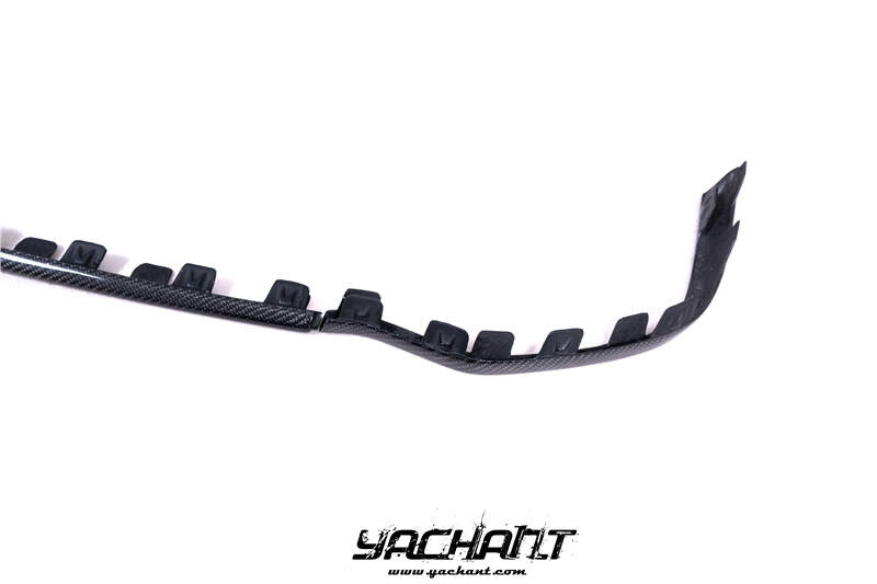 YCAD4038SCF 2017-2022 Audi RS4 B9 B9.5 Avant RS01R OEM Style Rear Bumper Garnish Trim Strip CF (7).jpg