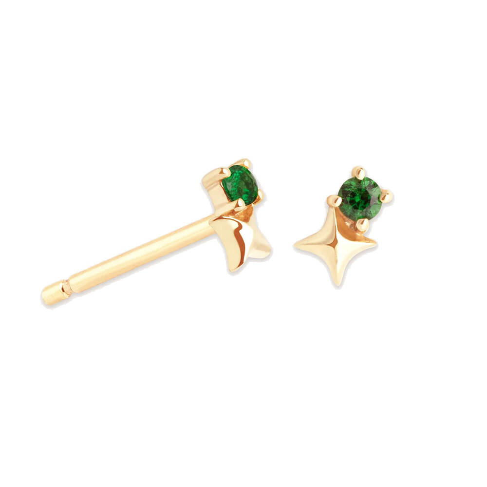 Finefey Dainty Fashion Studs Luck Rhombus 2MM CZ Emerald Earrings