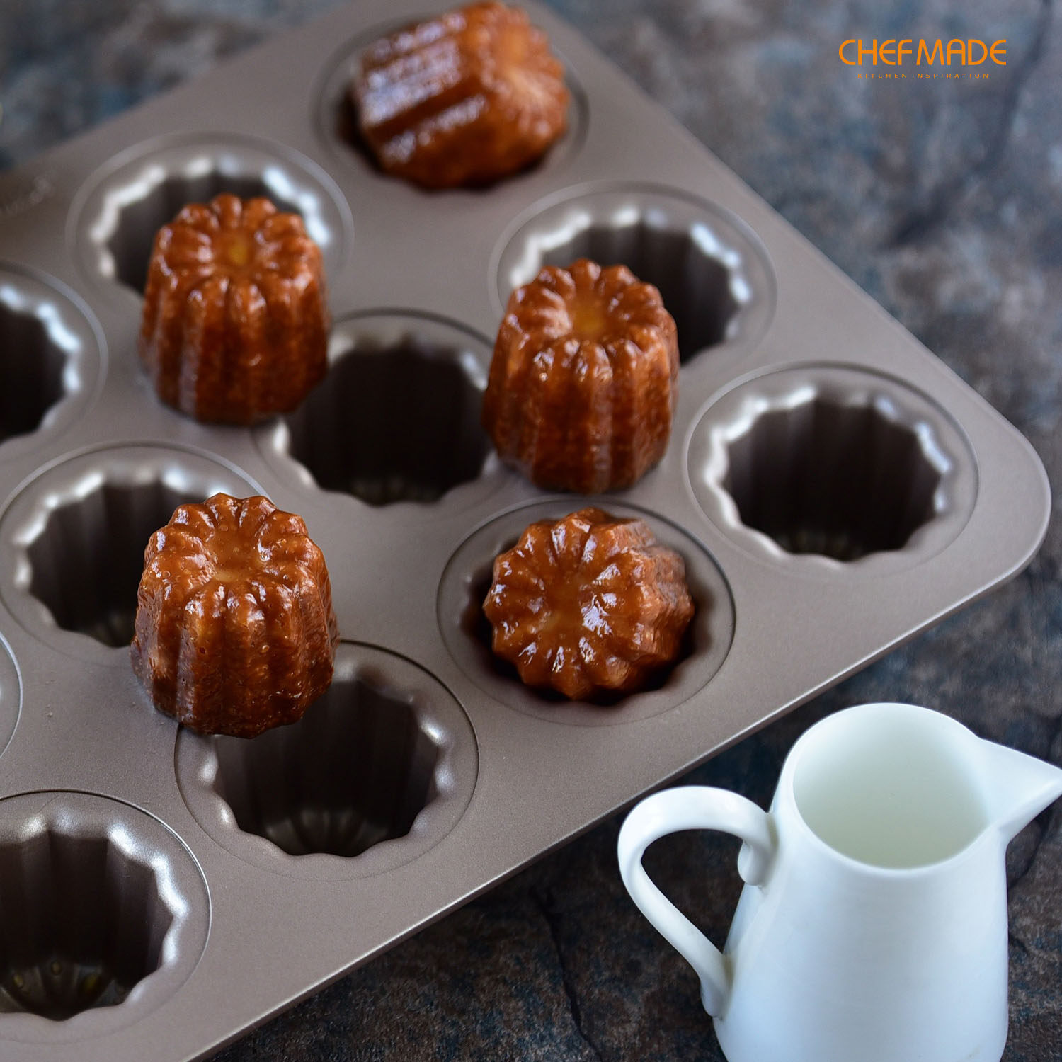 Donut Cake Pan Fancy-Shaped 12 Well