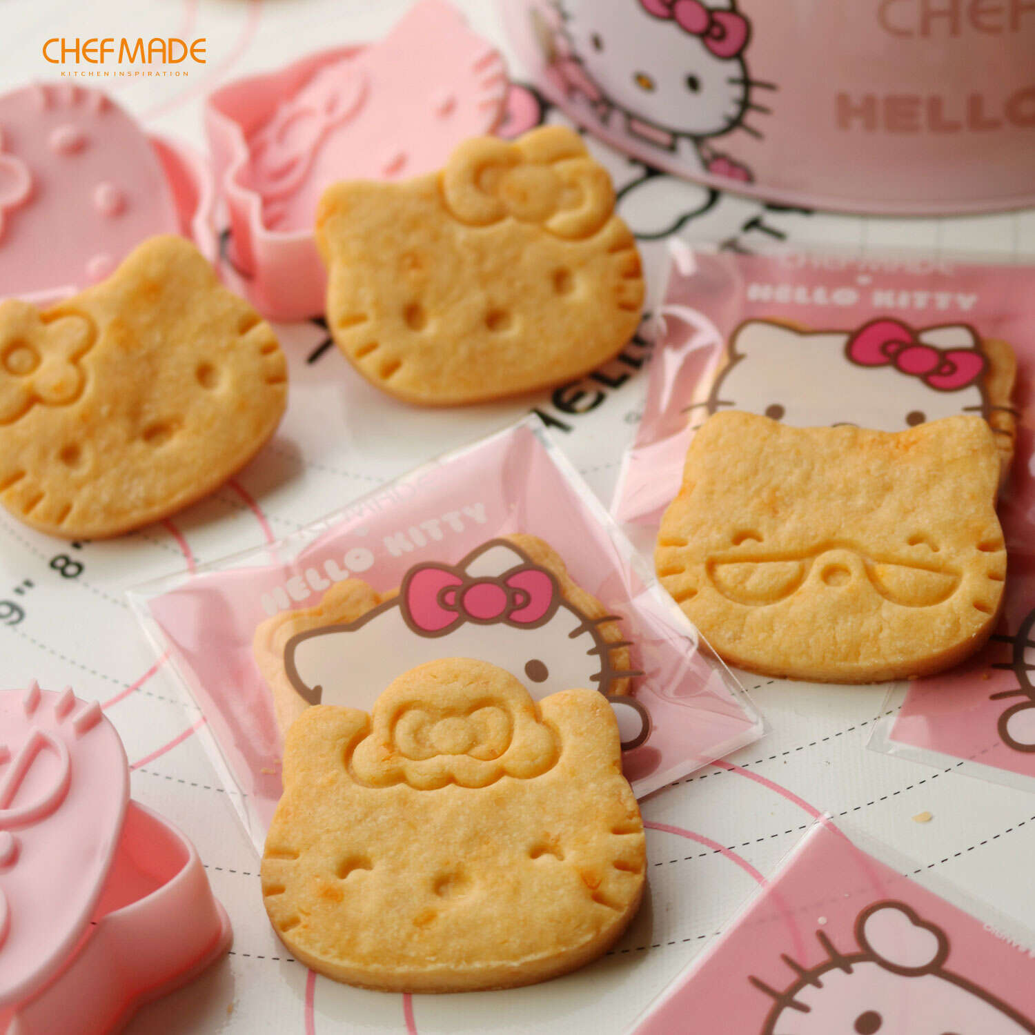 hello kitty cookie cutter mold with stamps