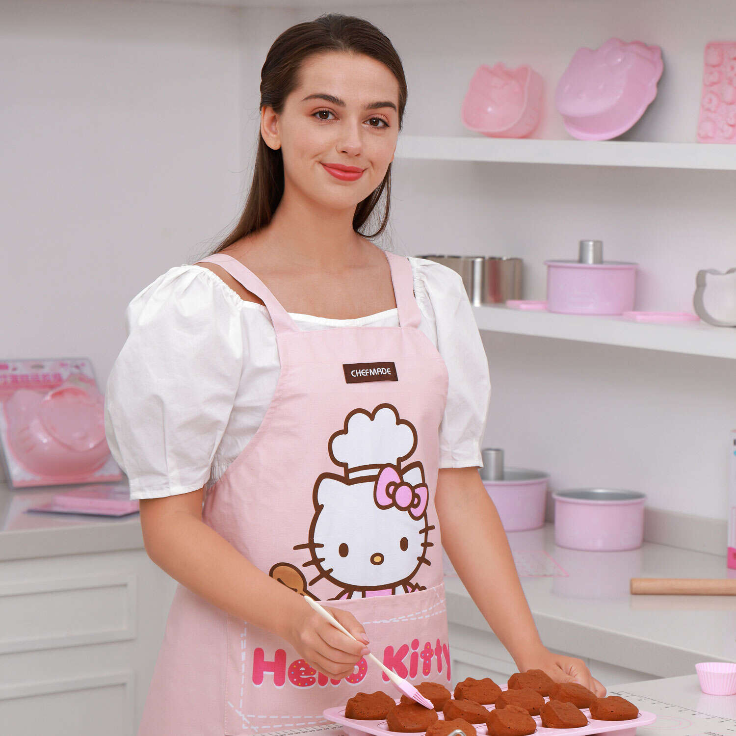 hello kitty adult apron, hello kitty apron, chef apron with pockets