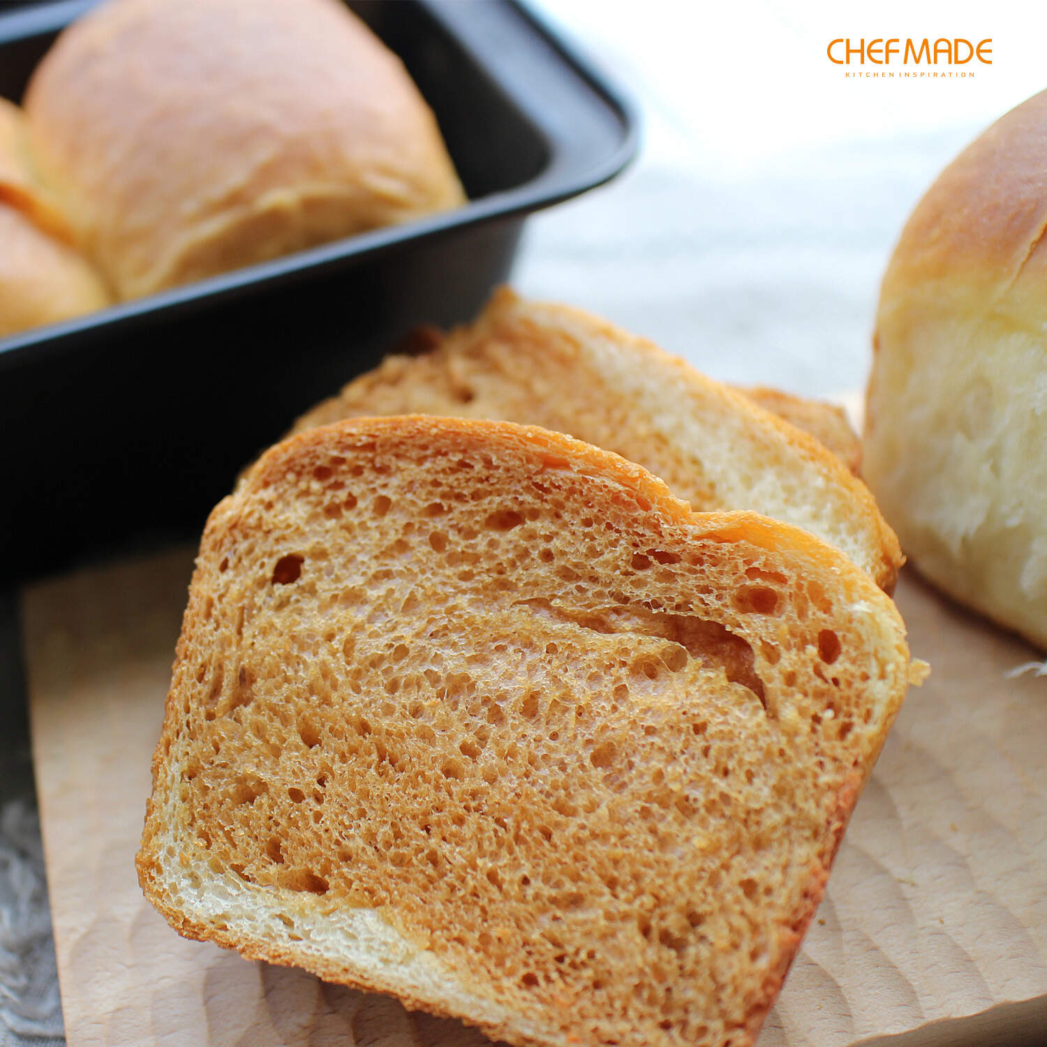 medium loaf pan, 8.5 inch loaf pan, 8.5 x 4.5 inch loaf pan