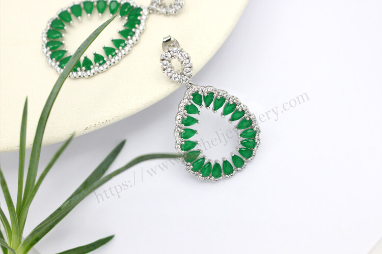 Green gemstone drop earrings suppliers.jpg