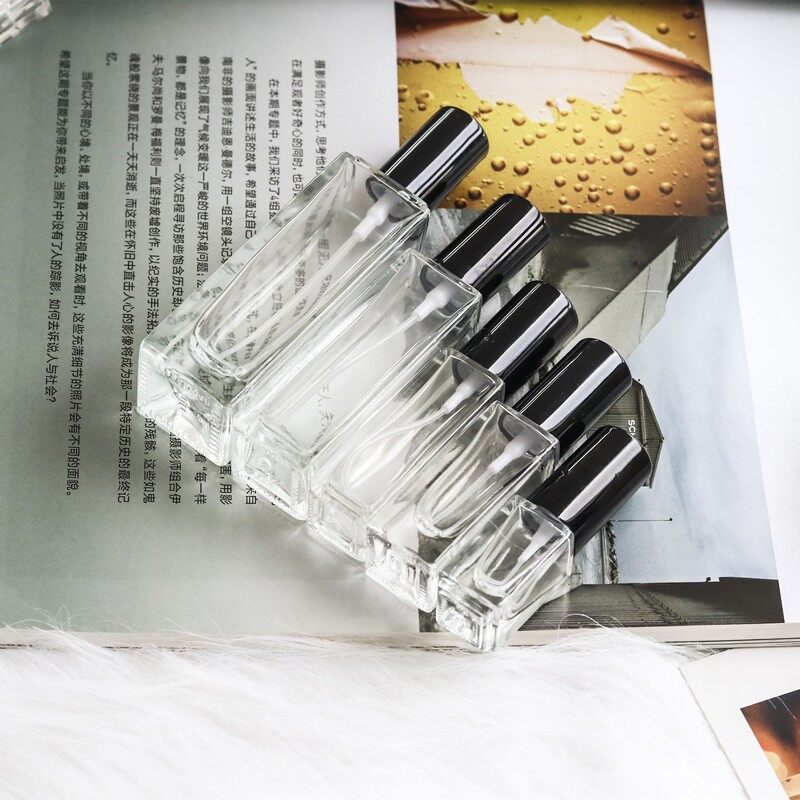 mini perfume spray bottle