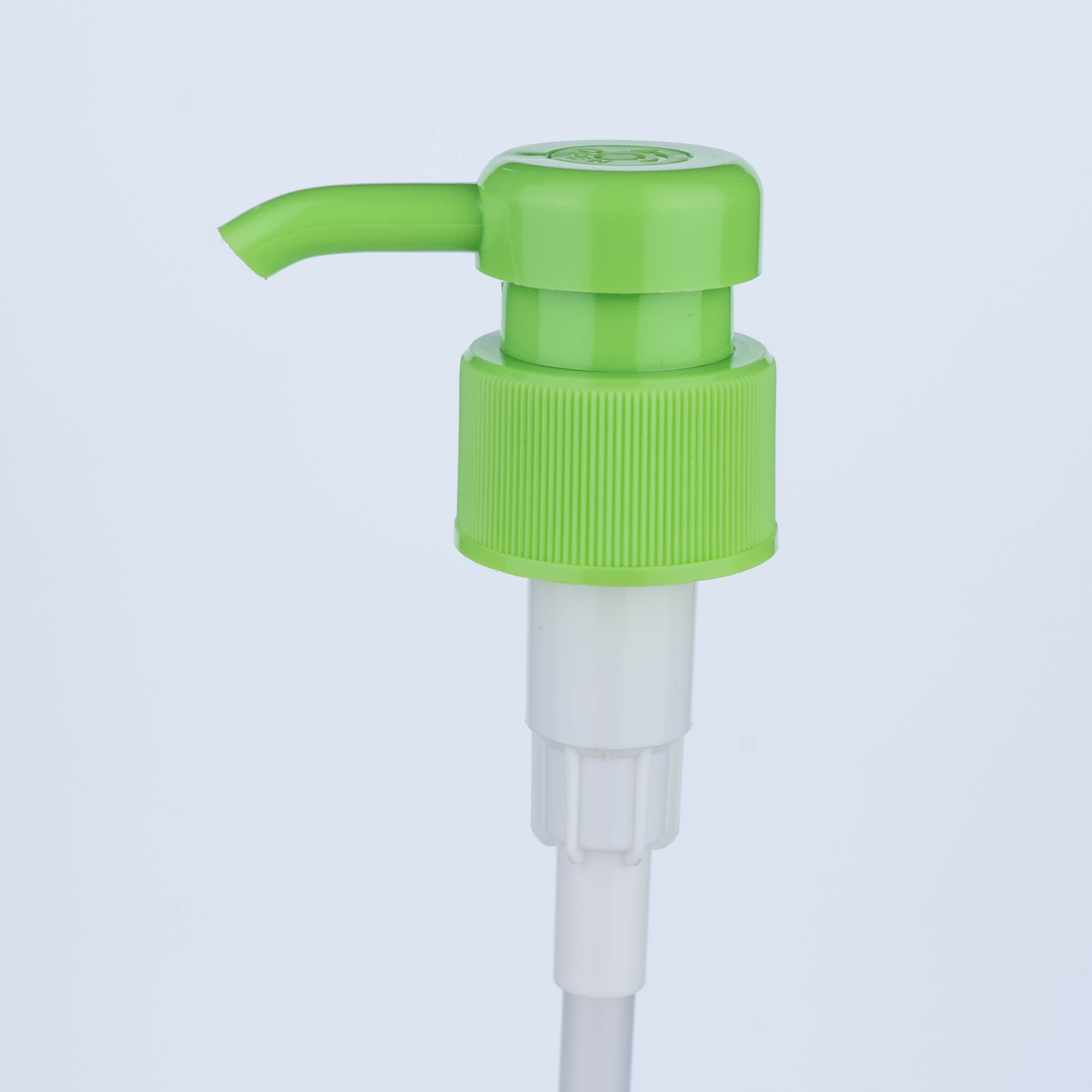 plastic emulsion pump manufacturer,wholesale essential oil bottle pumps,custom OEM emulsion pump supplier,round-head plastic pump factory China,bulk emulsion pump vendor