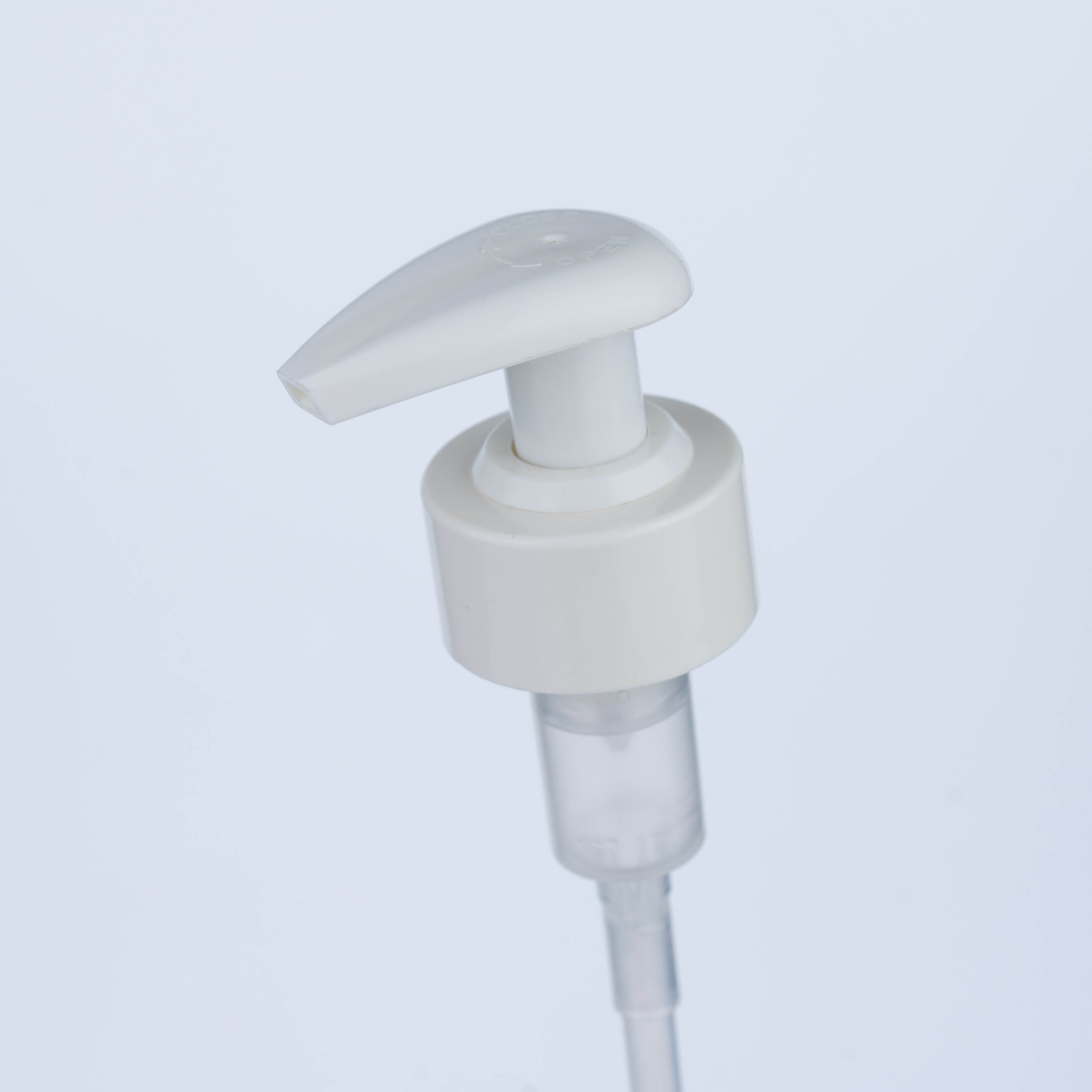 28/410 lotion pump, white oval plastic pump, shampoo pump head, shower gel pump, bulk cosmetic pumps, custom lotion pumps, OEM packaging supplier, ODM shampoo pump