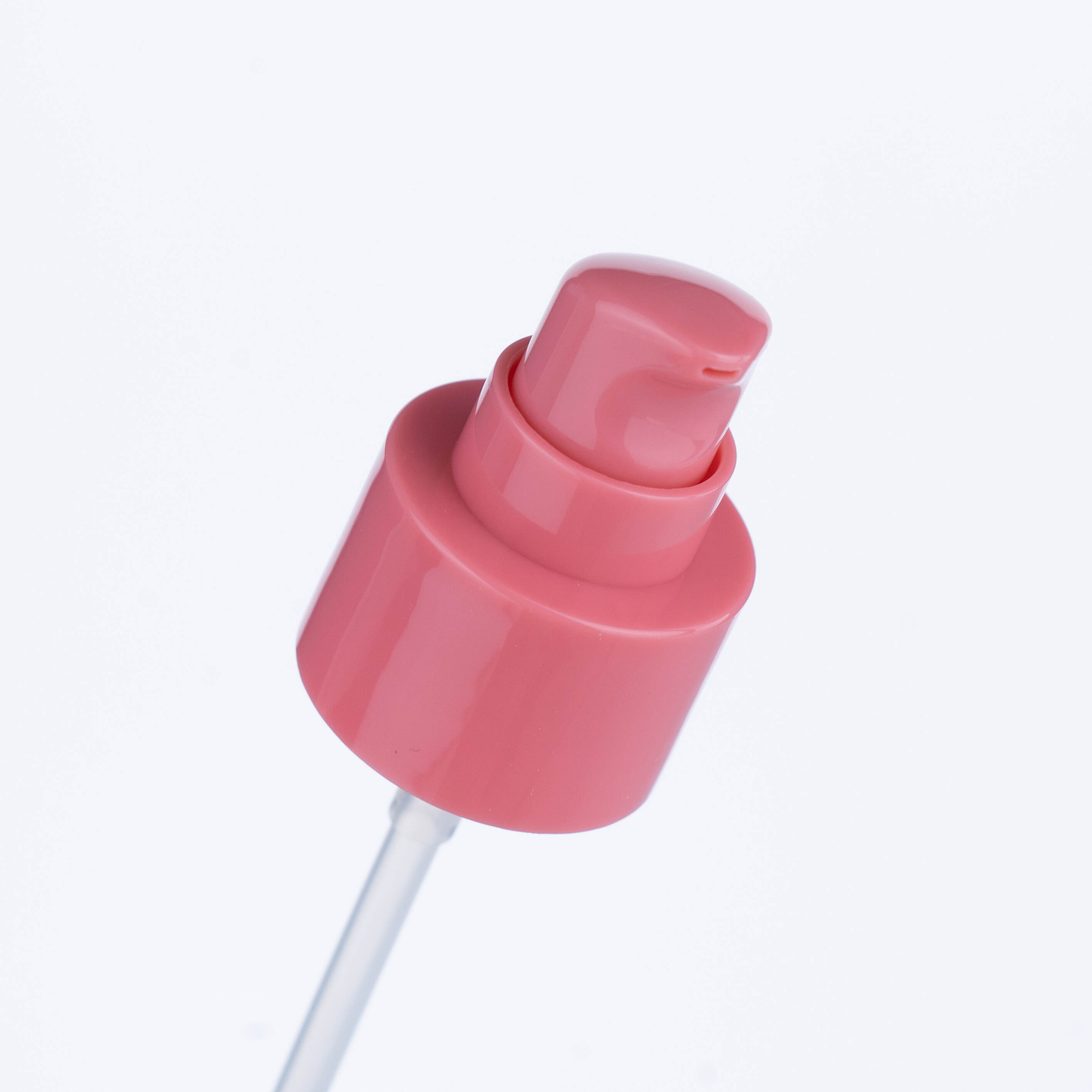24/415 foundation pump, cherry pink cream pump, green cosmetic bottle, skincare pump bottle, personal care packaging, OEM ODM cosmetic pump, private label foundation bottle, wholesale cosmetic packaging