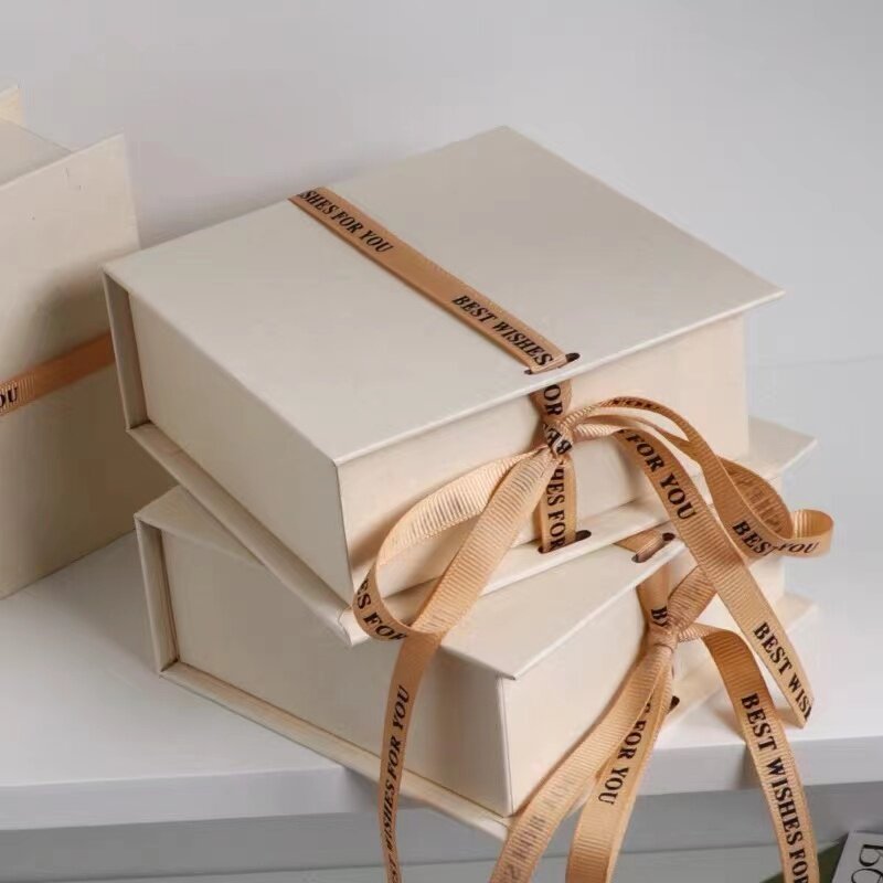 folding gift box manufacturers